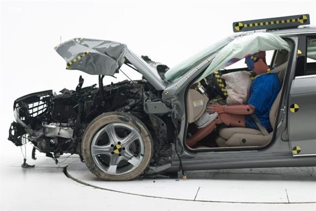 مرسدس بنز E-Class مدل 2014 بررسی مرسدس بنز E-Class مدل 2014